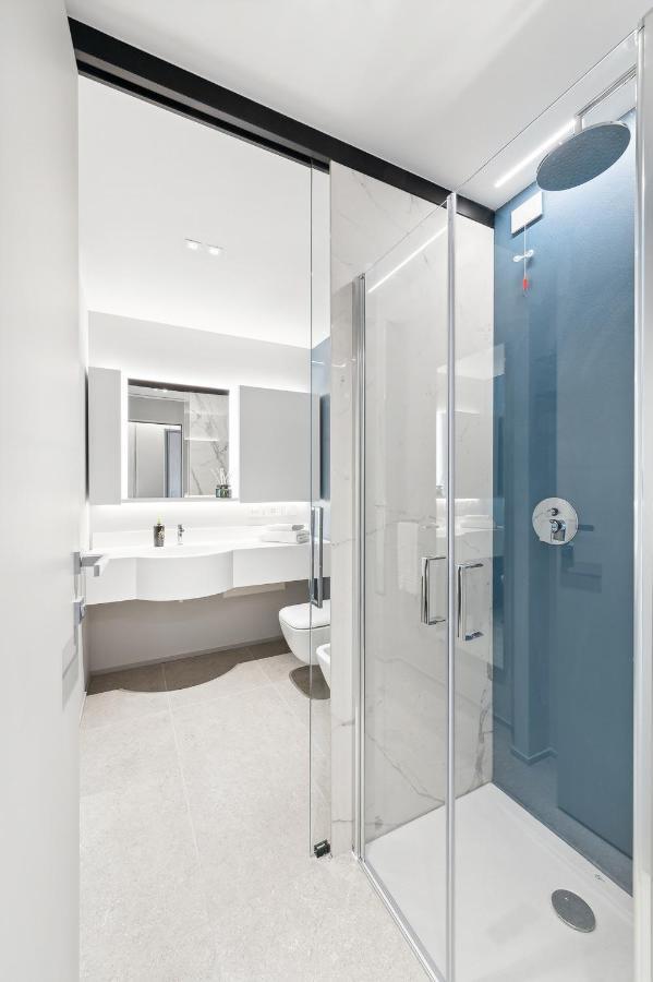 Apartment Limehome Via Stresa *